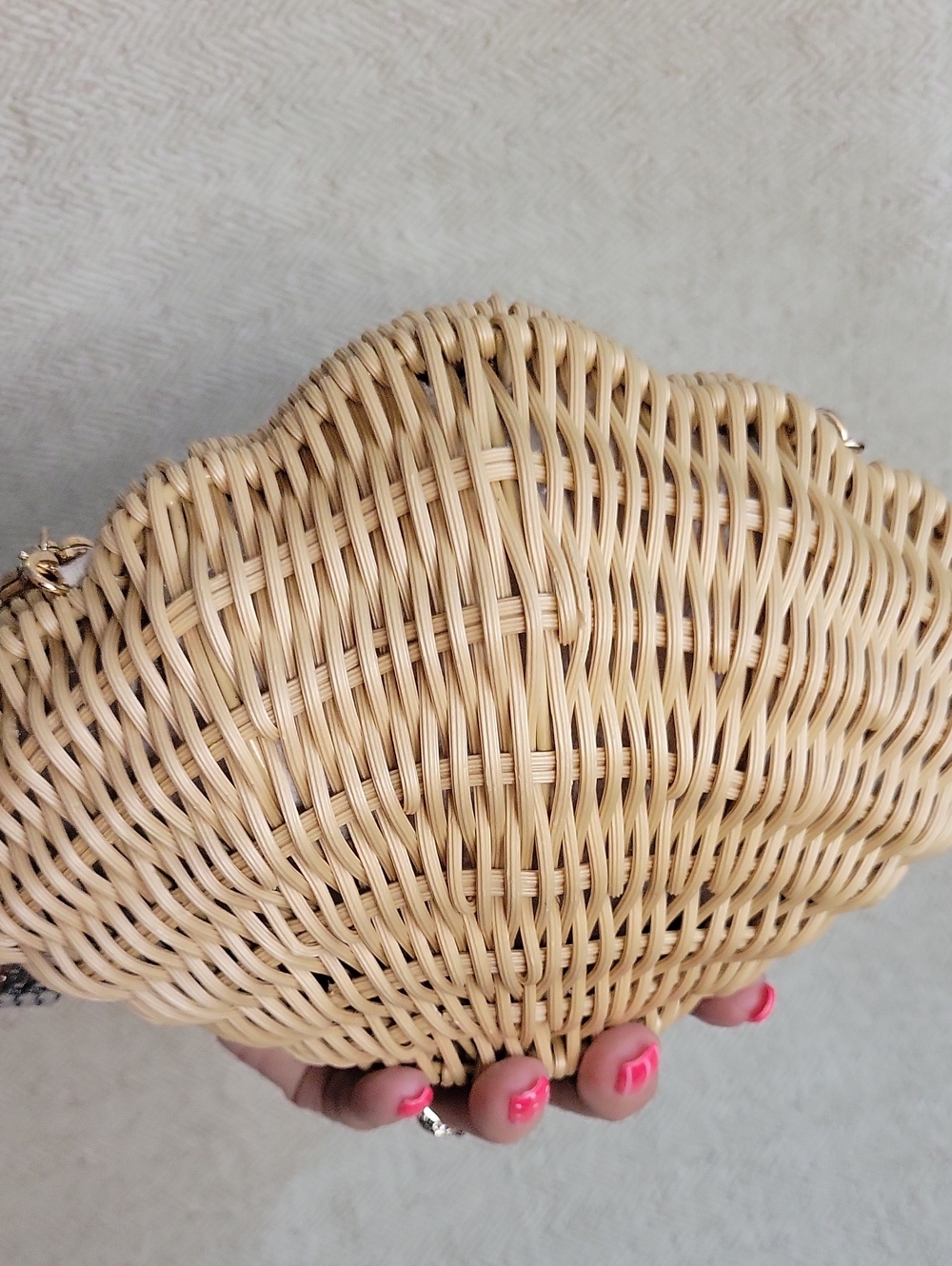 TOMMY BAHAMA VIRAL BEACH SCALLOP SHELL WICKER WOVEN RESORTWEAR HANDBAG - Picture 7 of 10